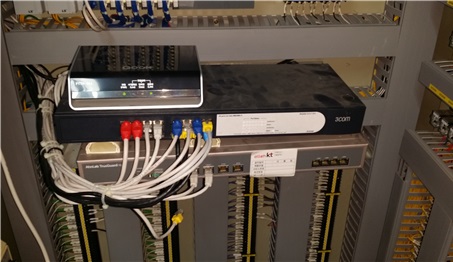 설악정수장 제어실1 Ethernet Hub 교체.jpg